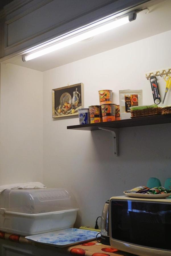 Manee Guesthouse And Record บ้านมานี Chiang Mai Ngoại thất bức ảnh
